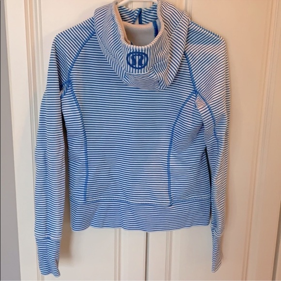Lululemon scuba zip sweatshirt - Picture 2 of 2